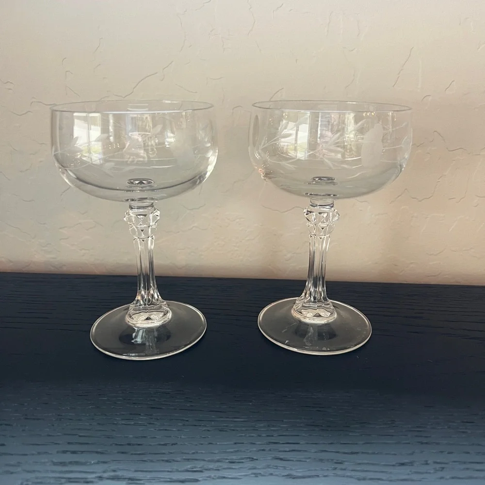 Princess House Vintage Crystal Etched Champagne Coupe Glassware Two Glasses